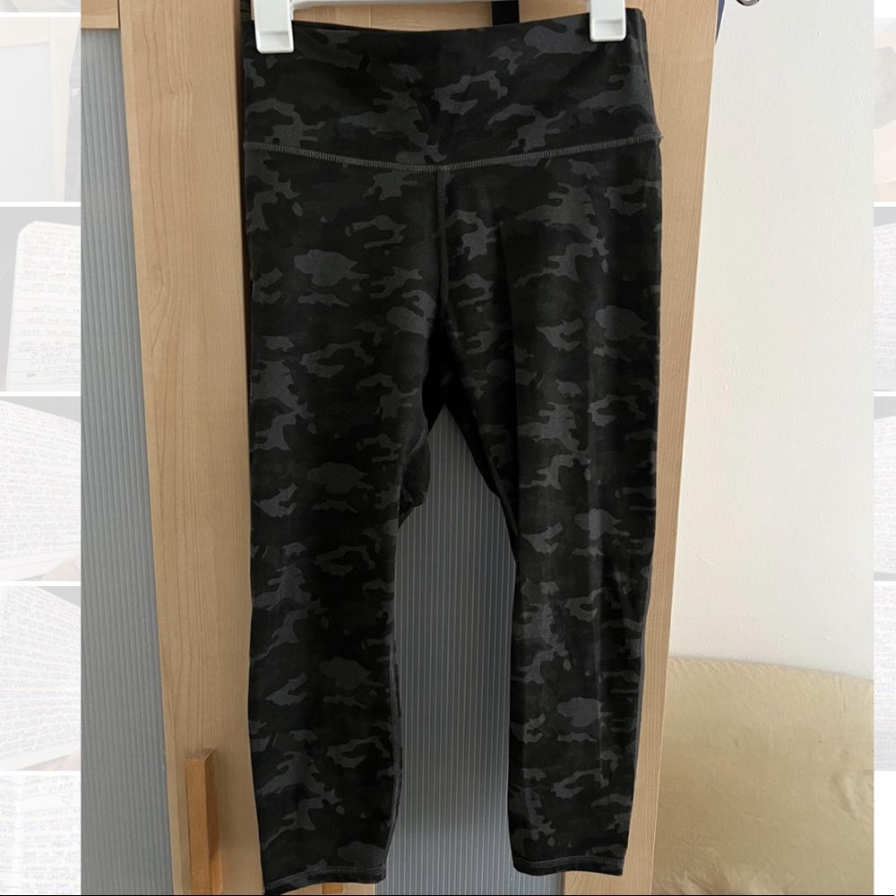 Camo fablerics cropped leggings !